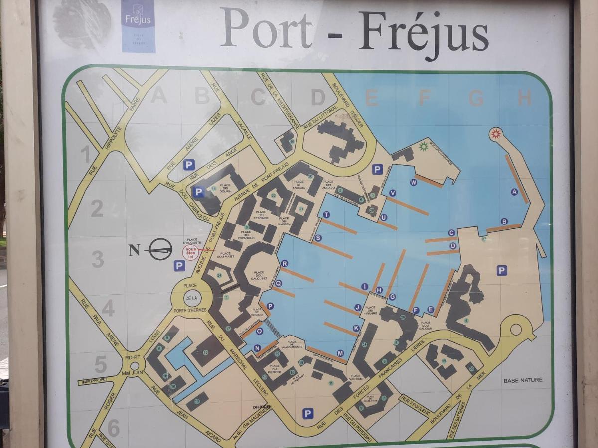 דירות Fréjus Coeur Marina Climatise Terrasse Parking מראה חיצוני תמונה